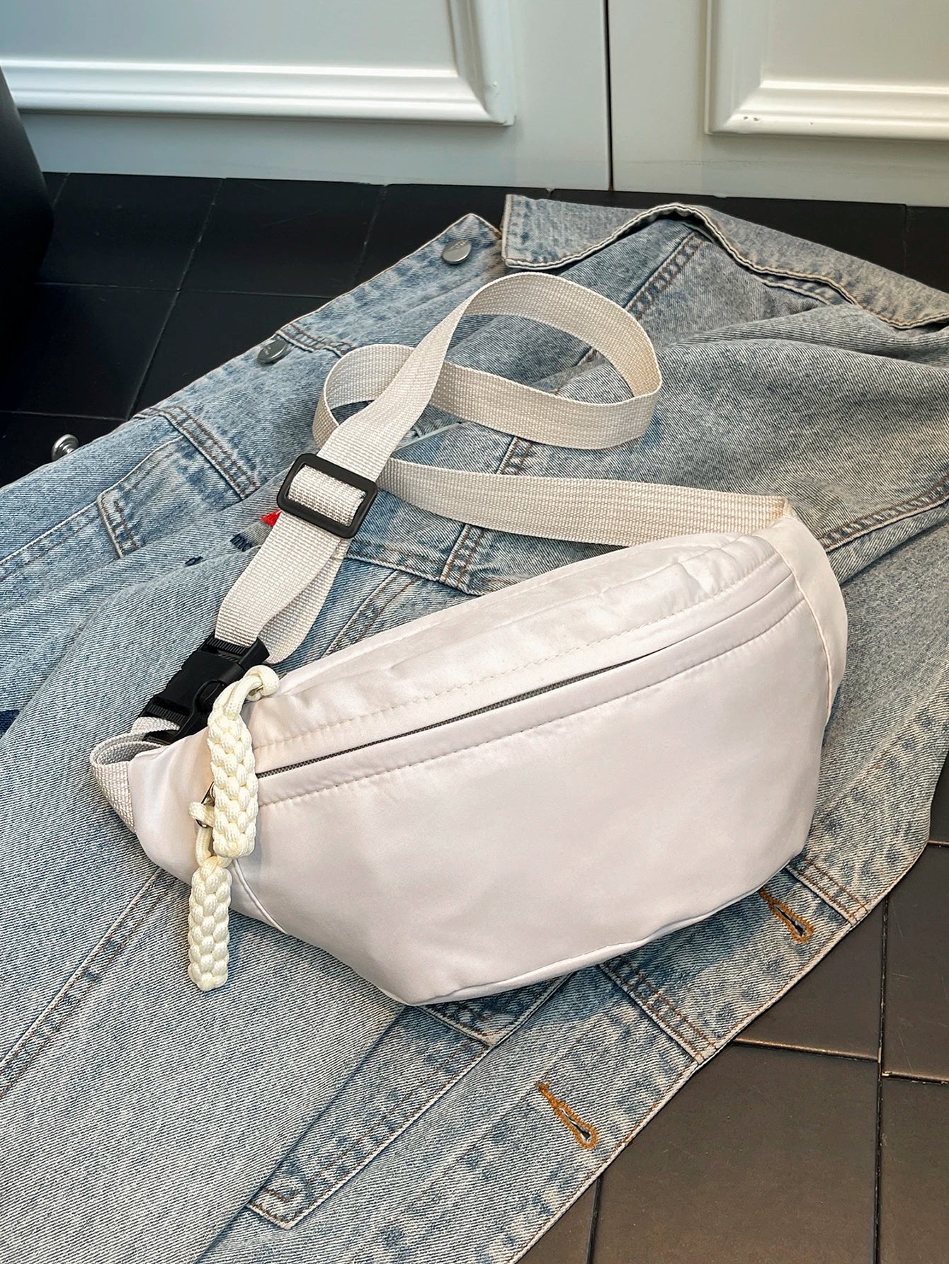 Fashion Nylon Fanny Pack Crossbody Bag Waist Bag Shoulder Bag Women's Casual Sling Purse For Outdoor Sports Sport Bags